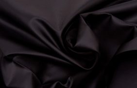 ткань подкладочная ветрозащитная 290t, 70гр/м2, 100пэ, 150см, черный/s5580, (100м) dsr купить в Томске.